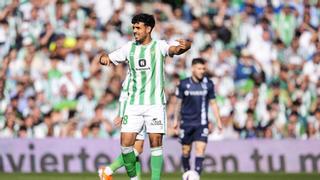 El Betis acuerda la venta de Chadi Riad al Crystal Palace por 18 millones de euros