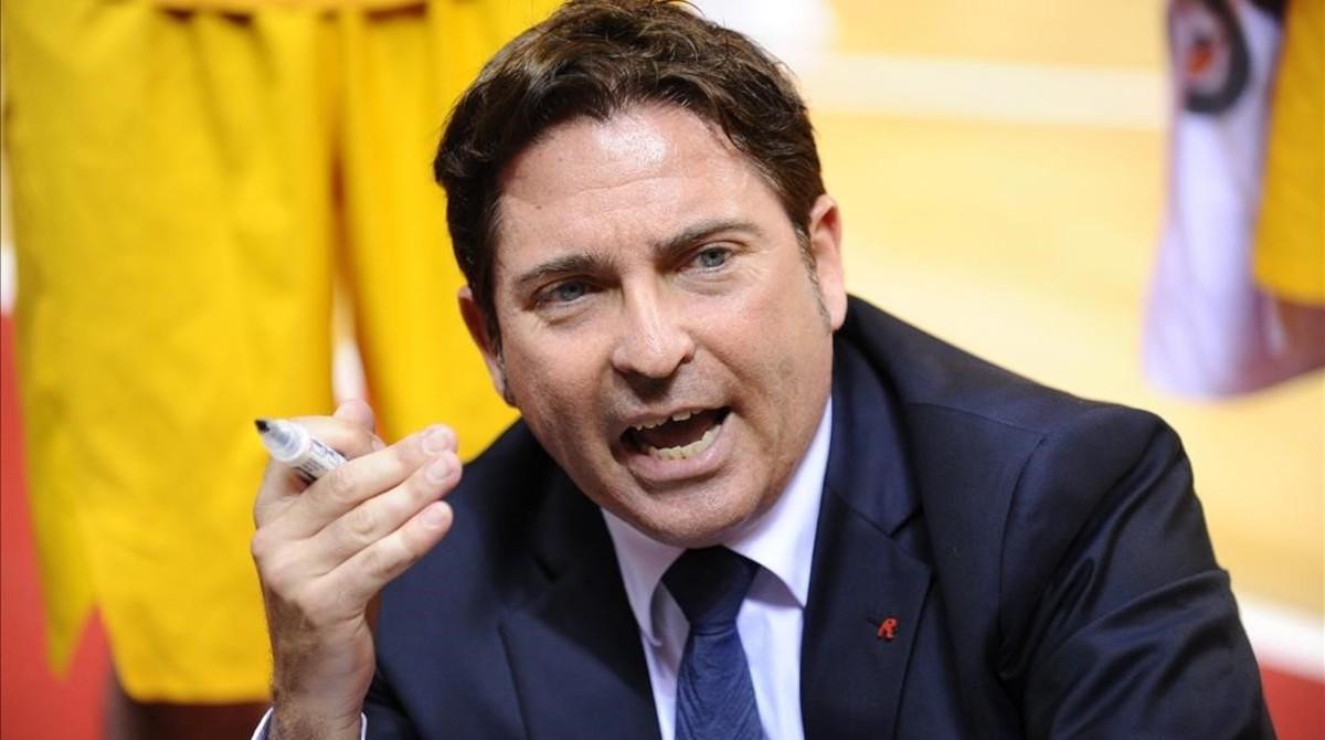 jcarmengol33676297 mos57 krasnodar  rusia  26 04 2016    el entrenado160427204918