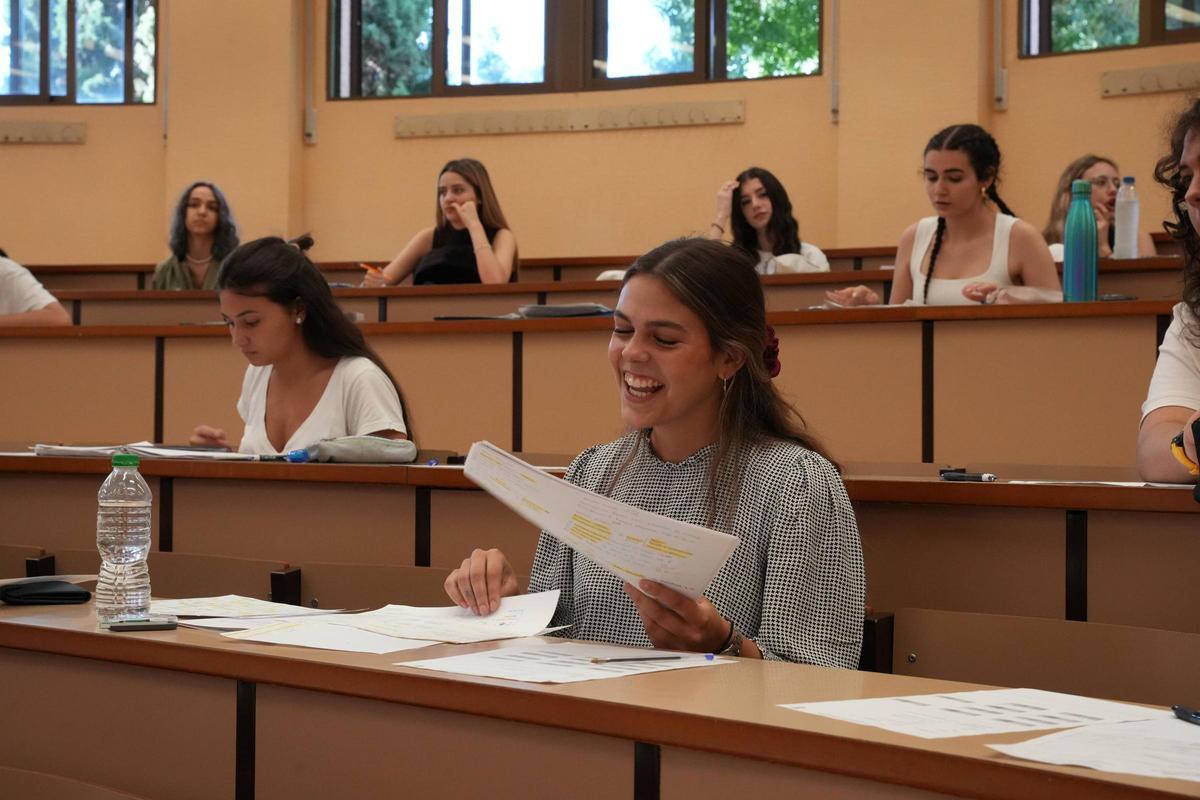 Galería | La primera jornada de la Selectividad en Badajoz, en imágenes