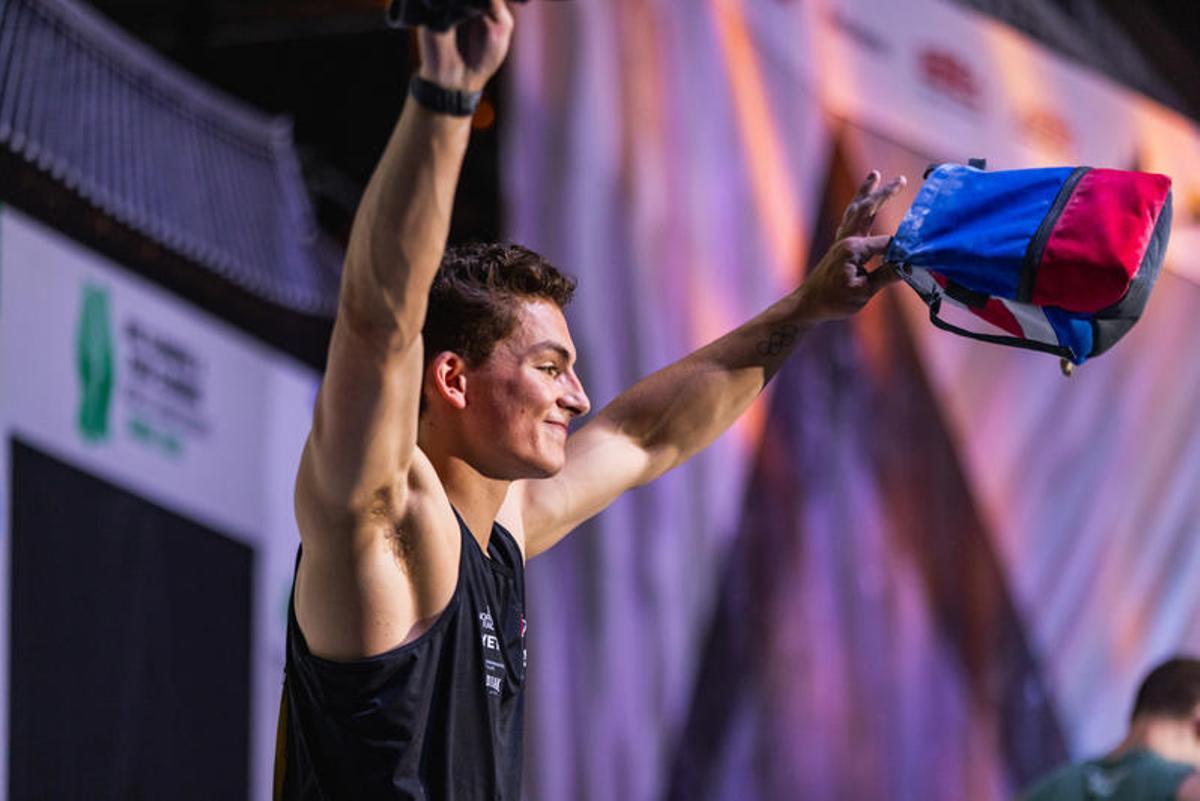 World Climbing FSC123816 pr