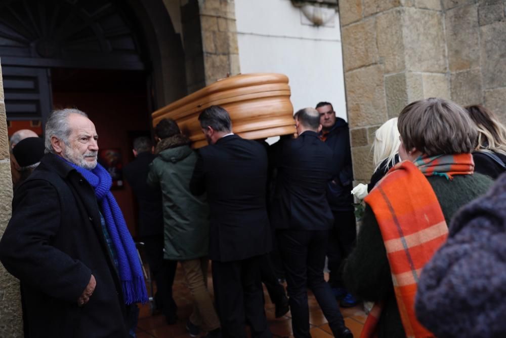 Funeral de Aurelia Díaz, una de las fallecidas en el incendio de El Berrón