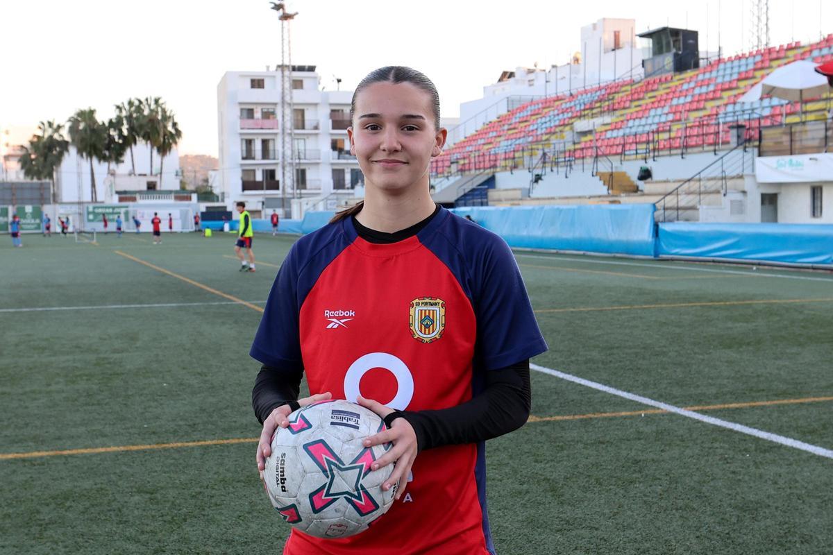 Marga Míguez, portera de la SD Portmany e internacional con la selección española