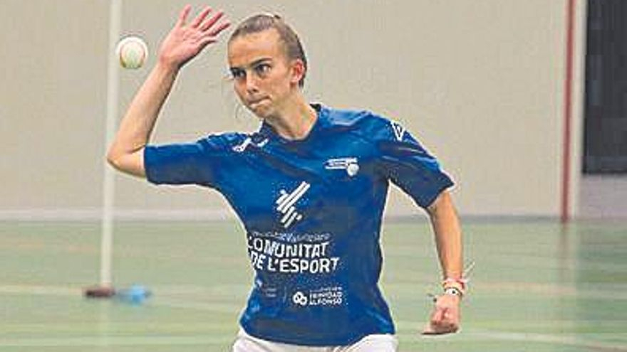 Irene Badia i Carmen Gómez, jugadores de la selecció valenciana que han liderat a lèquip en el campionat que s’ha jugat als Països Baixos.