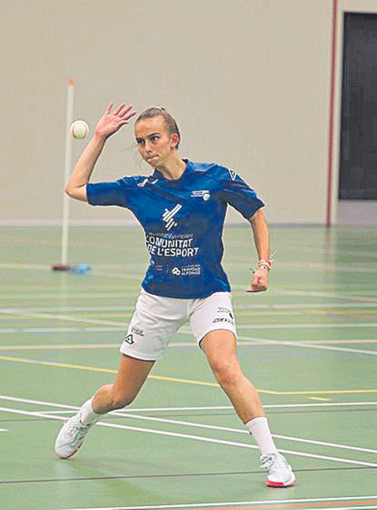 Irene Badia i Carmen Gómez, jugadores de la selecció valenciana que han liderat a lèquip en el campionat que s’ha jugat als Països Baixos.