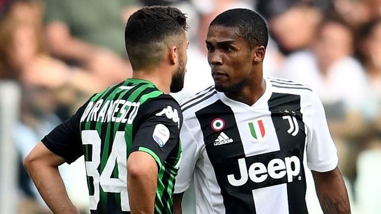 DOUGLAS COSTA AL MANCHESTER UNITED