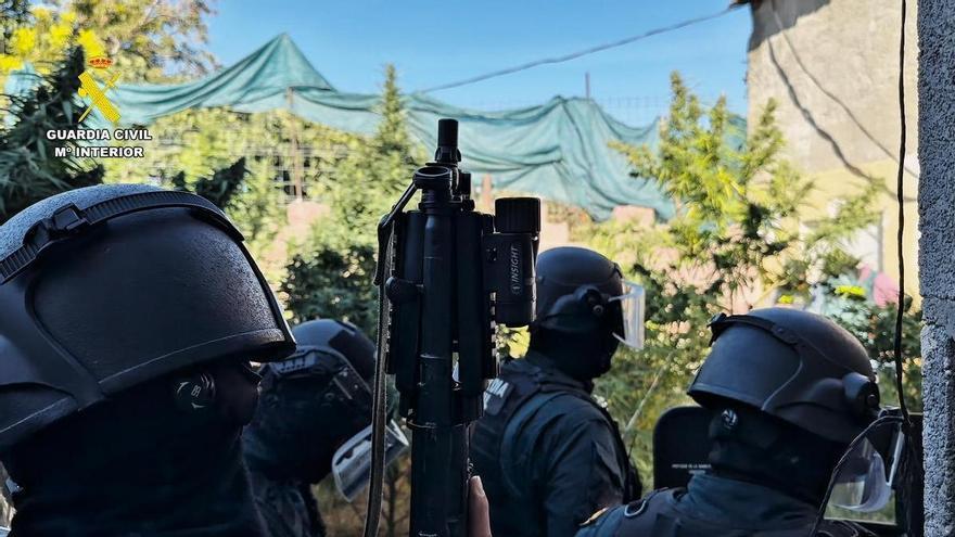 La Guardia Civil ha desmontado un gran entramado de cultivo de marihuana en Granada