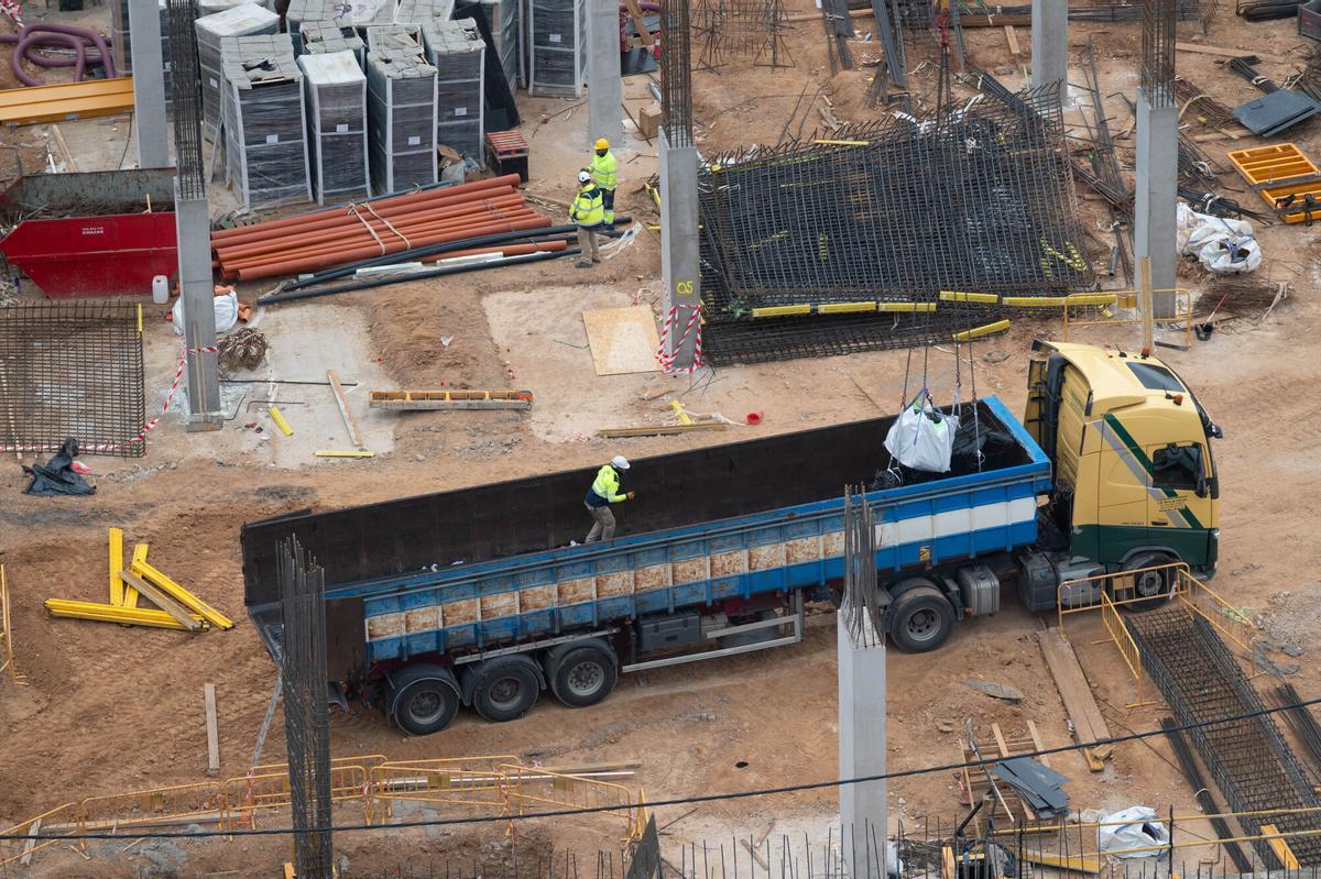 En imágenes | Así avanzan las obras en el estadio de fútbol de La Romareda