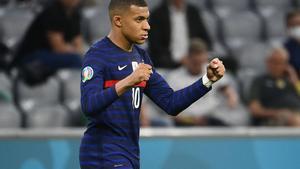 Mbappé con la selección francesa.