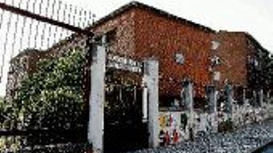 El colegio Sender, desafectado para convertirlo en centro socio laboral