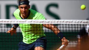 Nadal obre la seva carrera al títol amb una clara victòria a Roland Garros