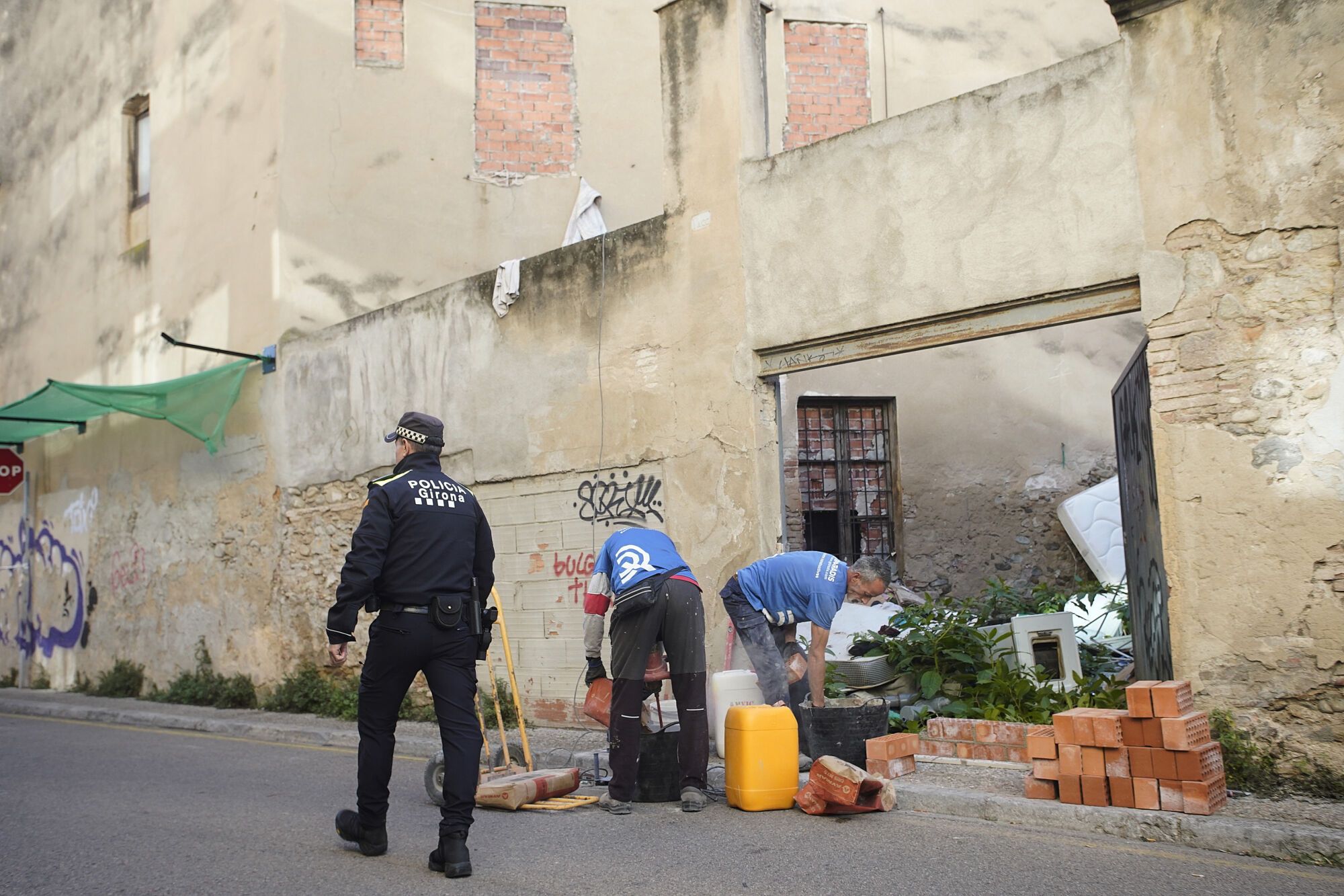 Girona carrer Tomàs Mieres desallotjament edifici ocupat