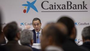 CaixaBank revisa a l’alça els objectius fins al 2027 després d’un benefici rècord