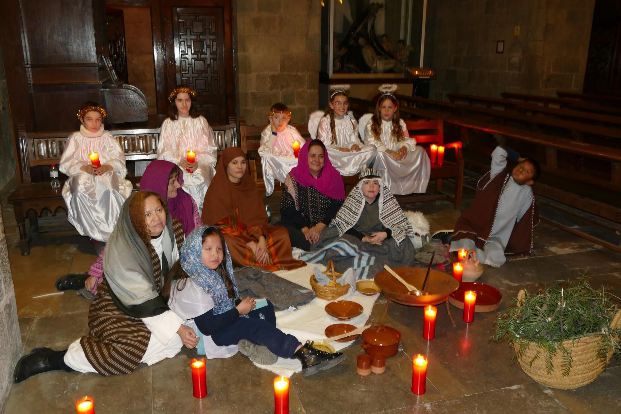 Èxit d'assistència al Pessebre Vivent de l'Església de Sant Pere de Figueres