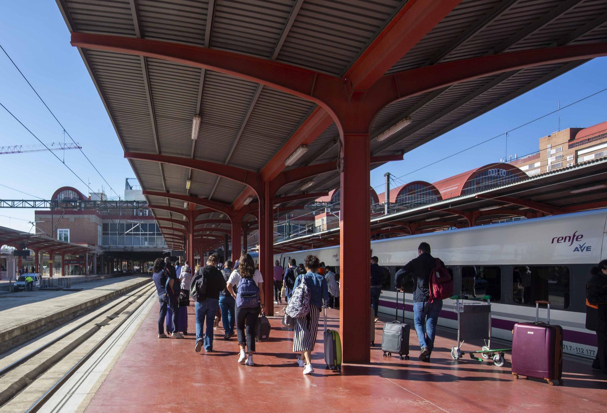 Así ven los pasajeros habituales el cambio de estación de Atocha a Chamartín