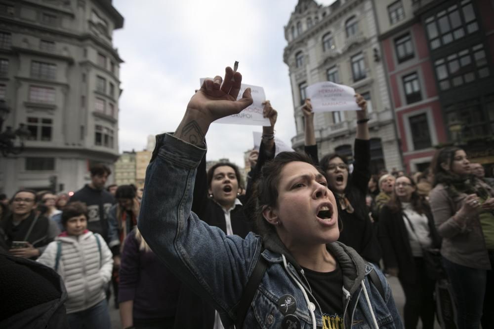 Concentración contra la sentencia a La Manada en Oviedo