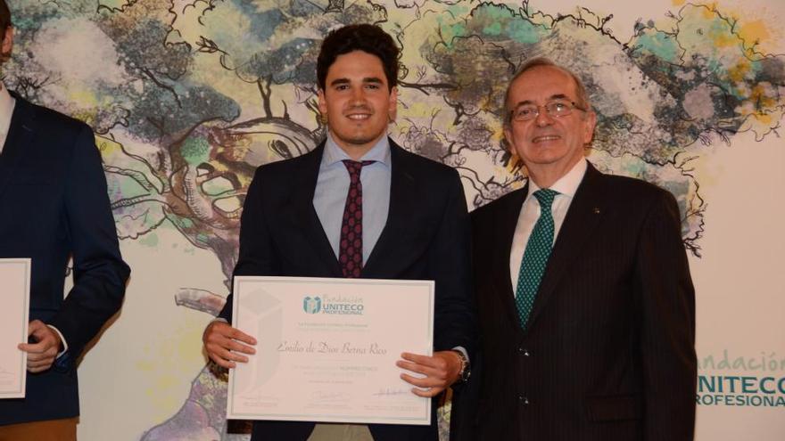 Un graduado de la UCO ha sido galardonado en los 6º Premios MIR