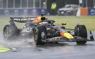 Max Verstappen gana el GP de Canadá bajo la lluvia