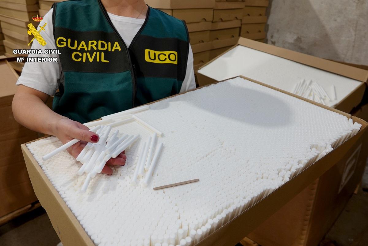 Material para la fabricación de cigarrillos de contrabando incautado en el golpe a las mafias internacionales entre Córdoba y Madrid.