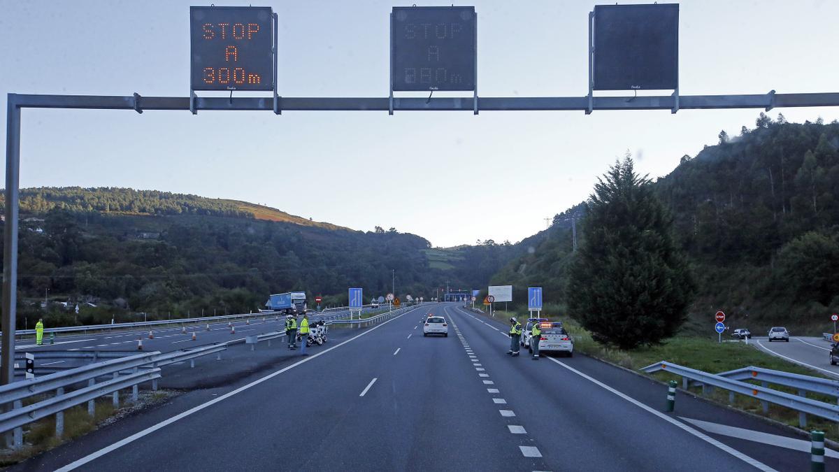 Imagen de archivo de un simulacro de un accidente en la A-52 en A Cañiza