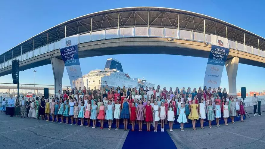 La presentación de las candidatas a Fallera Mayor en el puerto de València