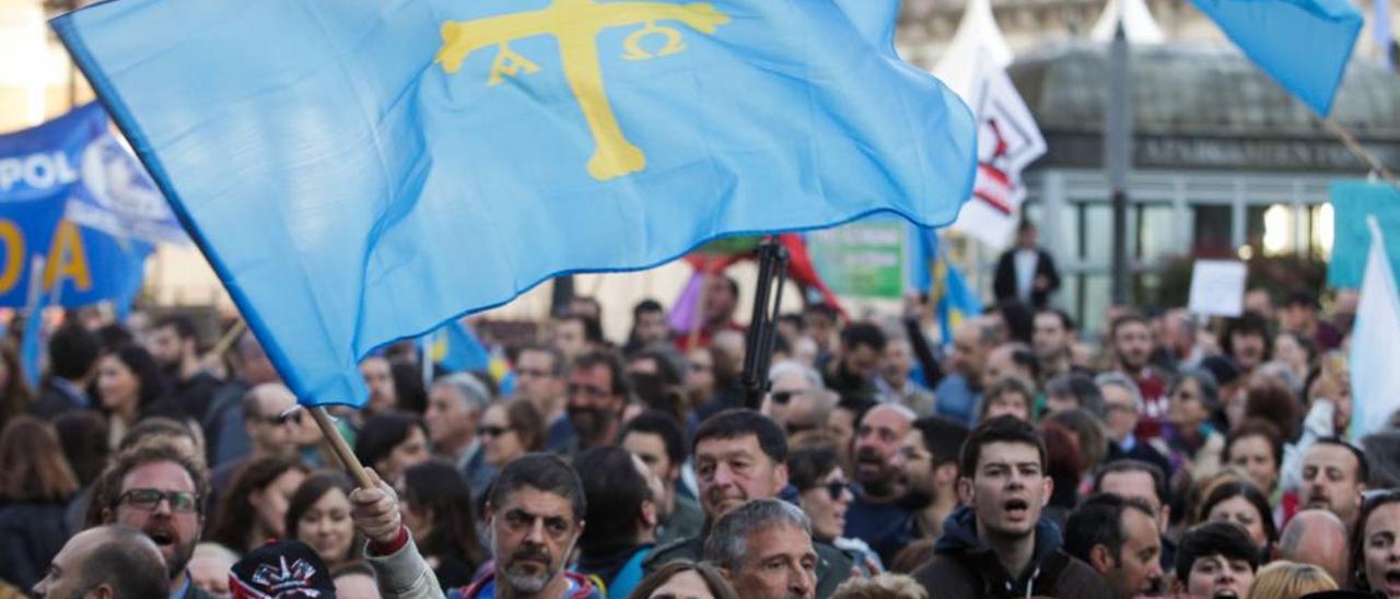 Manifestación por la Oficialidad en Oviedo