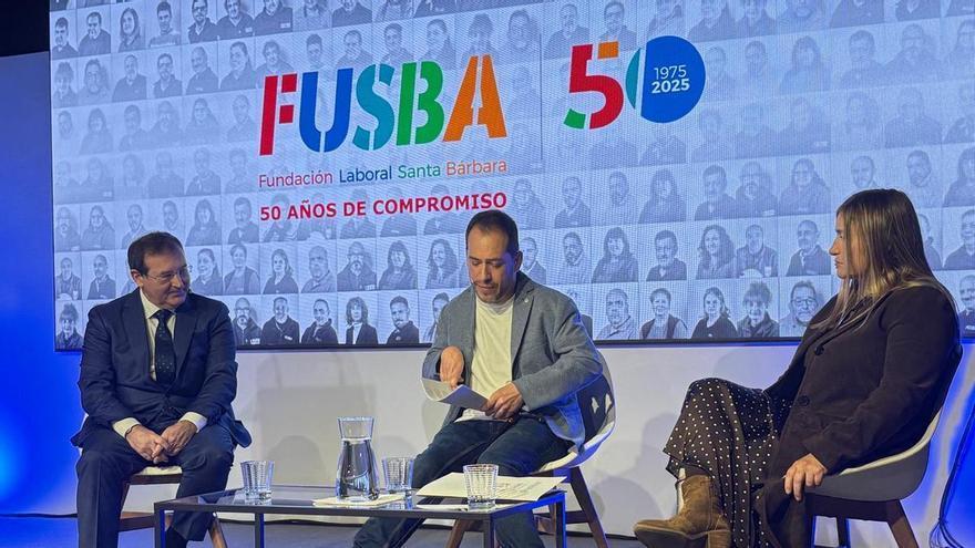 El Langui celebra los 50 años de Fusba, la fundación laboral de Hunosa: "Ser discapacitado es una jodienda"
