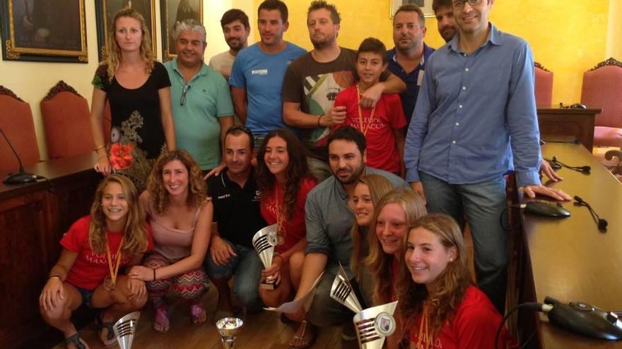 Manacor homenajea a sus campeones