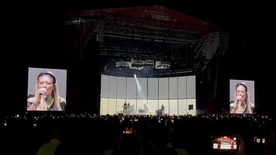 Gijón se entrega a "La Oreja de Van Gogh"