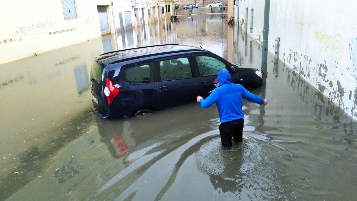 El grupo San Andrés, zona cero de inundaciones, estaba así esta mañana