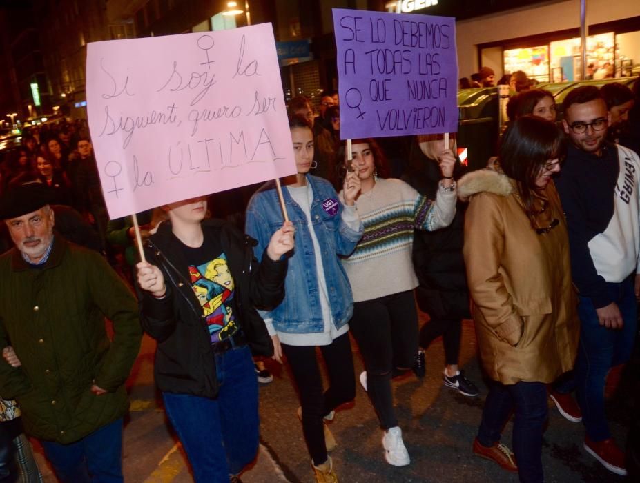 El 8-M en Pontevedra, en imágenes