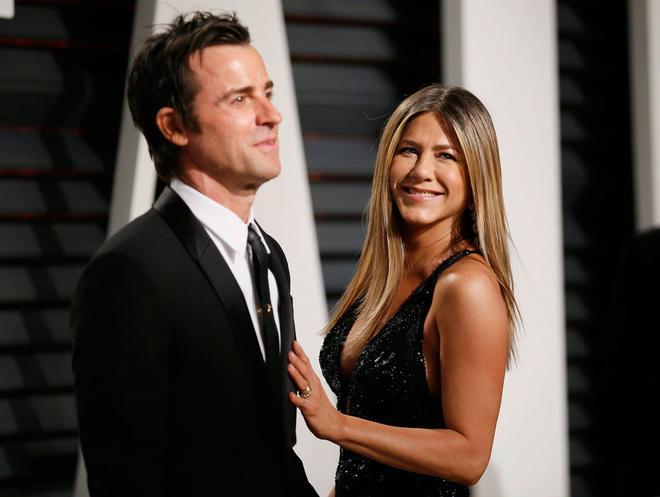 Jennifer Aniston junto a su marido,Justin Theroux, en la fiesta tras los Premios Oscar 2017