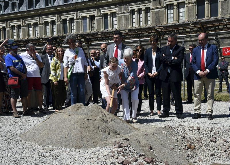 Reapertura de la línea ferroviaria internacional de Canfranc