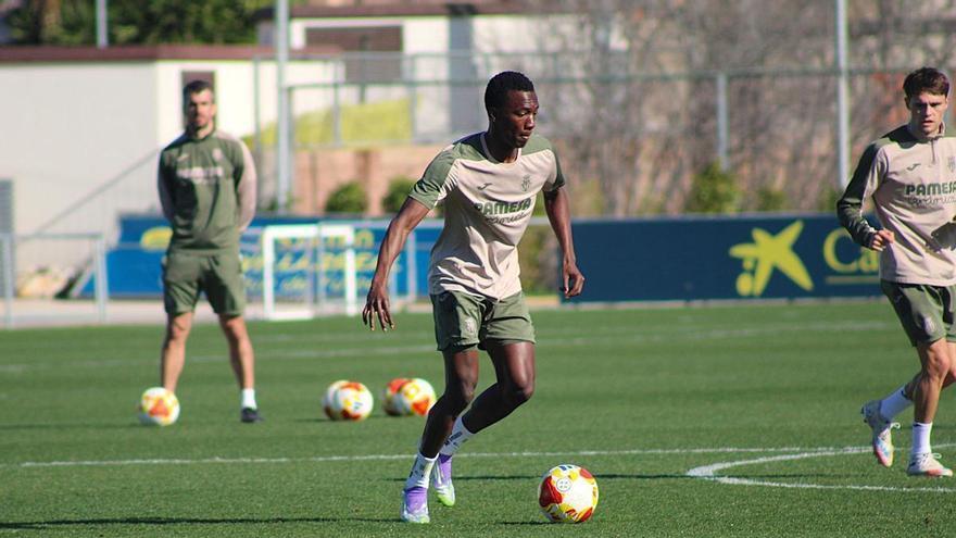 El Villarreal B quiere abrirse paso en la zona alta de Primera Federación en su visita a Teruel