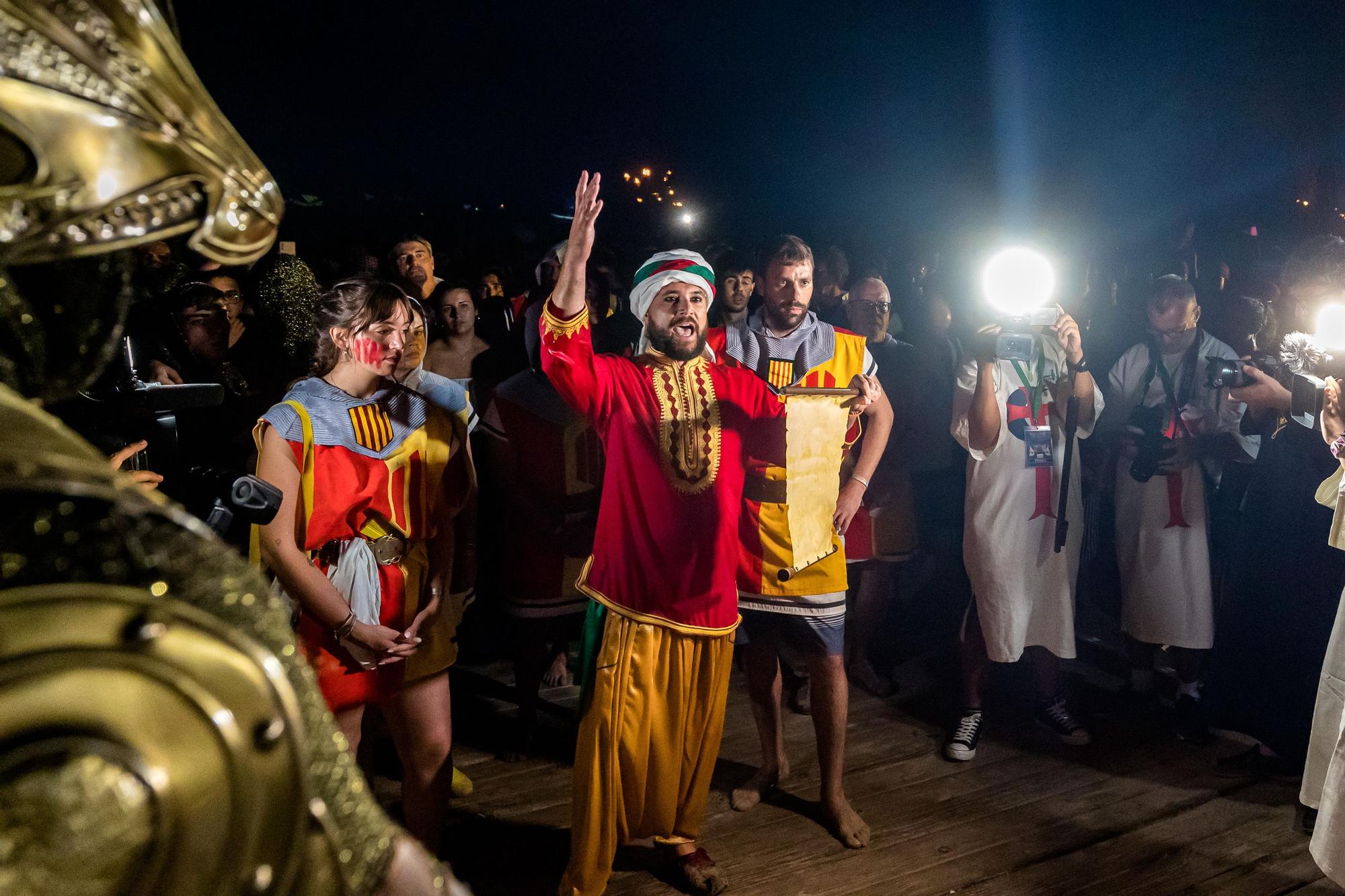 La Vila celebra el Desembarco en sus Fiestas de Moros y Cristianos