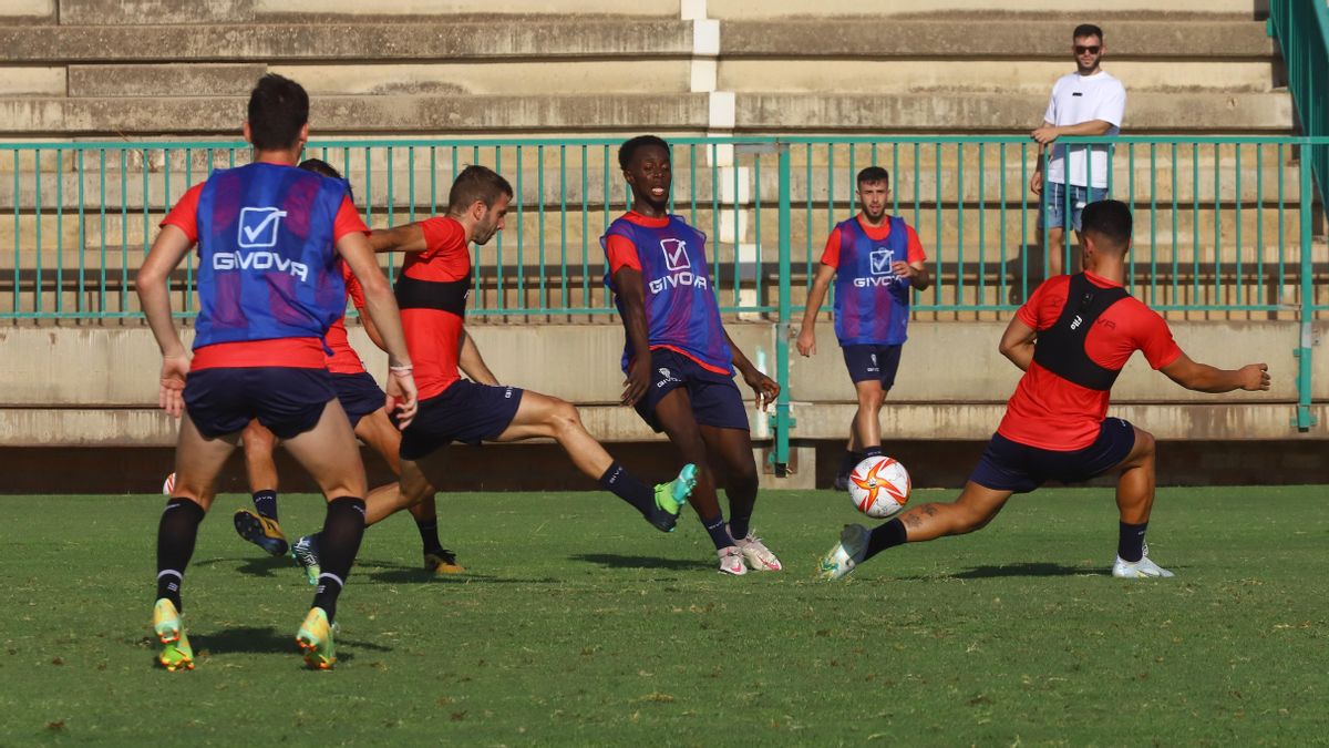 Diarra, en la última sesión de entrenamiento del Córdoba CF.