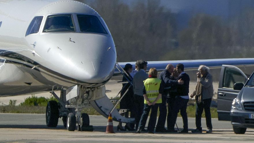 Juan Carlos, nuevo viaje a España: médico en Vitoria, amigos en Sanxenxo