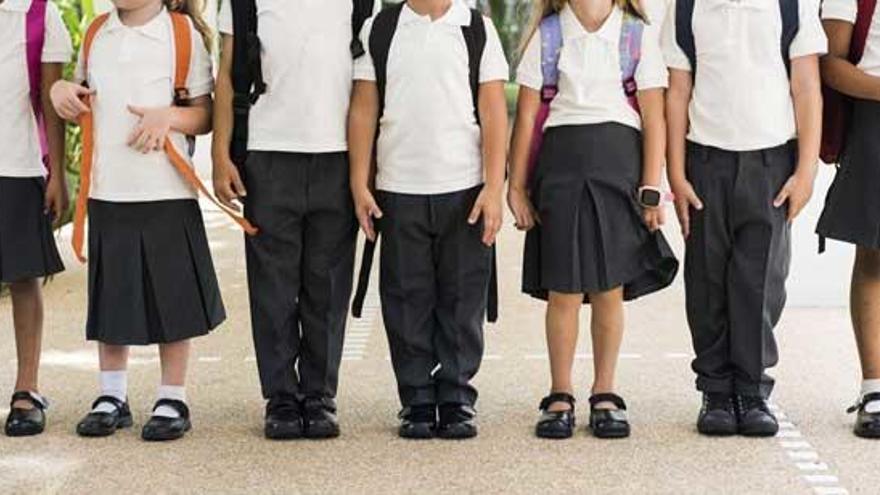 Un grup d&#039;infants preparats per la tornada a l&#039;escola