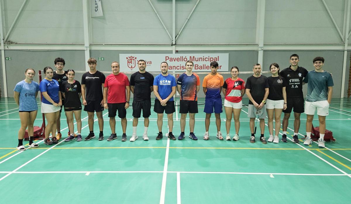 Participantes en el curso de monitor del Bádminton Xàtiva.