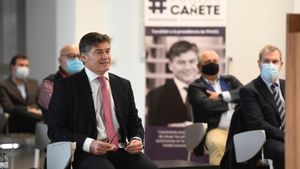 Eleccions Pimec: Cañete formalitza la seva candidatura i dobla en avals el seu rival independentista