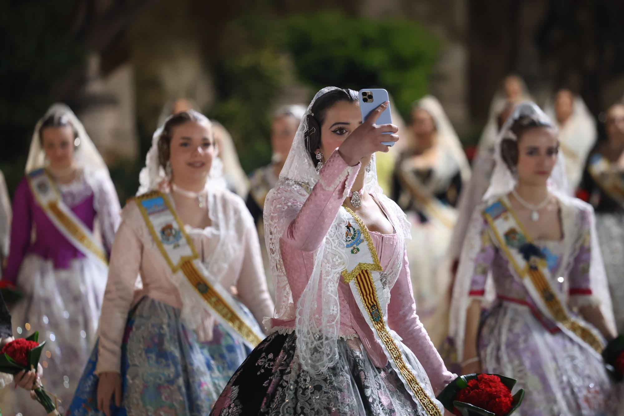 Búscate en el segundo día de la Ofrenda en la calle San Vicente entre las 24 y la 1 horas