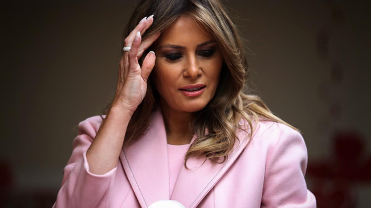 Melania Trump con look Barbie en San Valentín