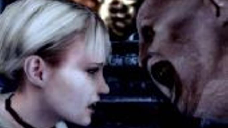 ´Haunting Ground´ estrena el terror psicológico sin armas