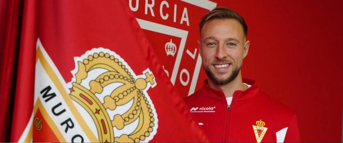Víctor Narro, cedido al Real Murcia por la Sampdoria el último mercado de fichajes invernal.