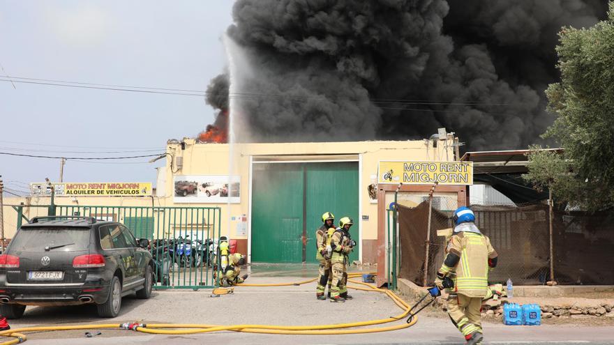 El STEI estudia acciones legales contra el Consell de Formentera por el conflicto con los bomberos