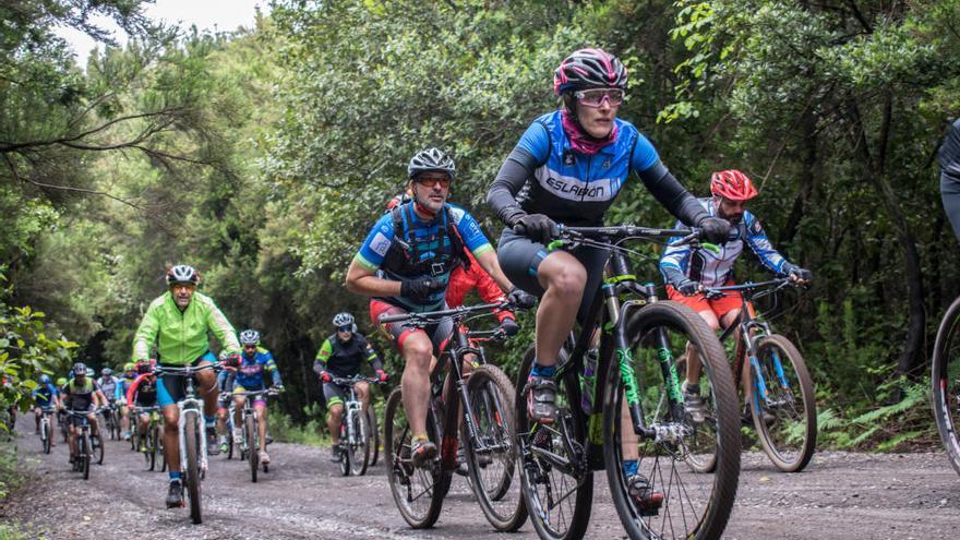 Un conjunto de retos a lo largo del año busca aumentar la práctica deportiva en la población.