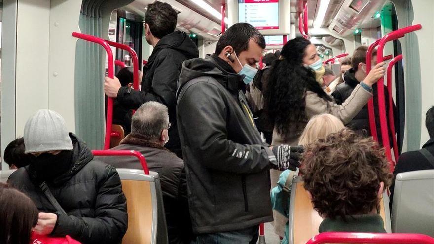 El covid viaja en el asiento de al lado