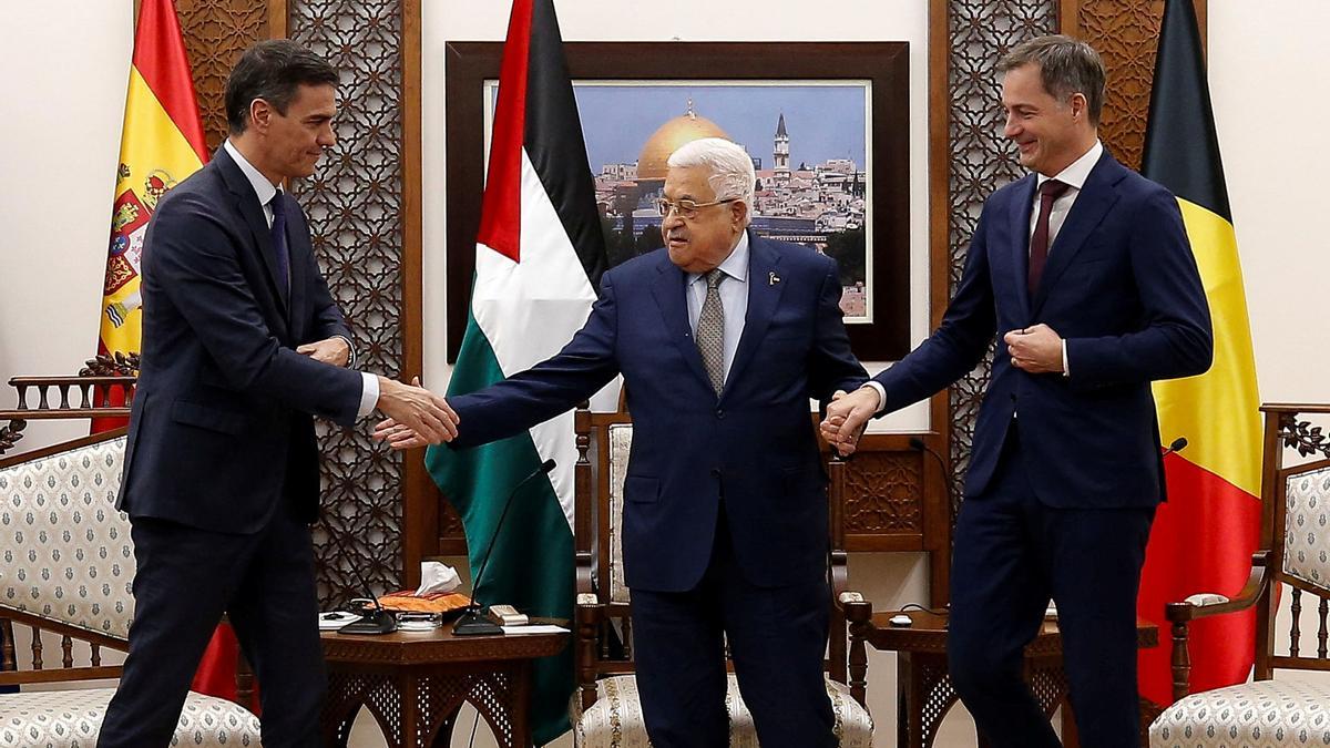Prime ministers of Spain and Belgium meet Palestinian President Mahmoud Abbas