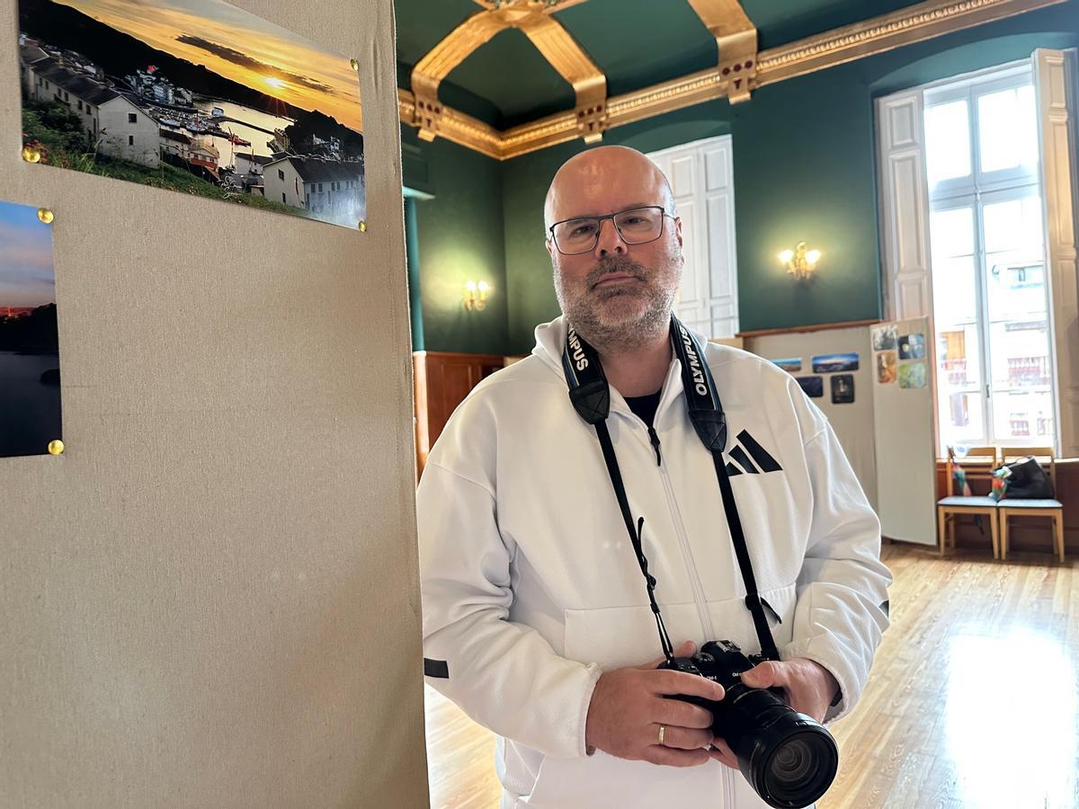 En imágenes: la exposición de fotografías de Raúl García, en Luarca