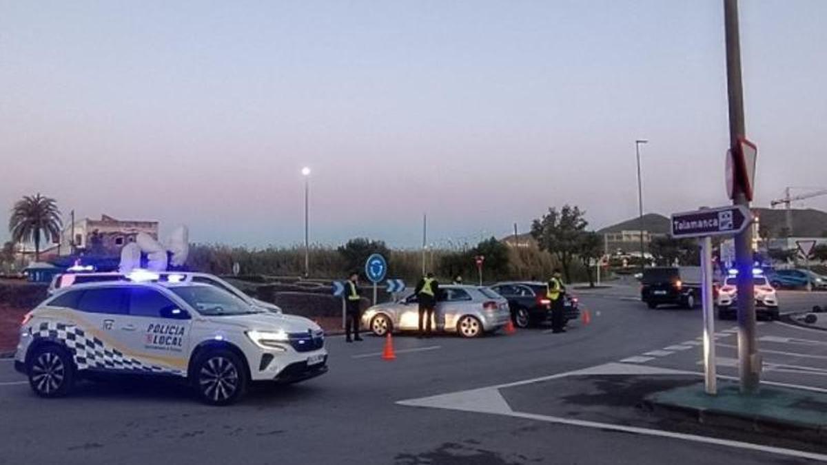 Un control de la Policía Local de Ibiza