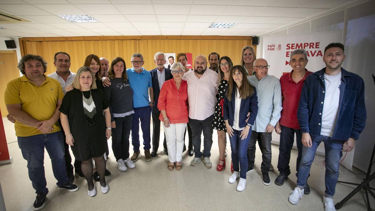 Candidatura del PSPV-PSOE de Gilet en un acto electoral